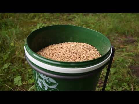 Voederemmer voor kleinwild